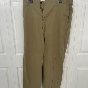 Dockers khakis